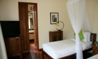 Villa Waringin Sedap Malam Bedroom | Pererenan, Bali