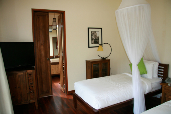 Villa Waringin Sedap Malam Bedroom | Pererenan, Bali