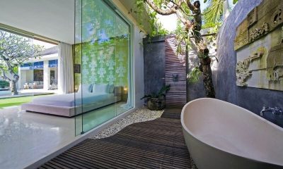 Chandra Villas Bathtub|Seminyak, Bali