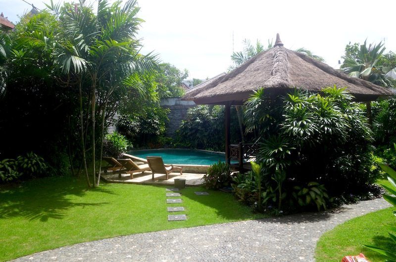Daria Villa Outdoor Area | Seminyak, Bali