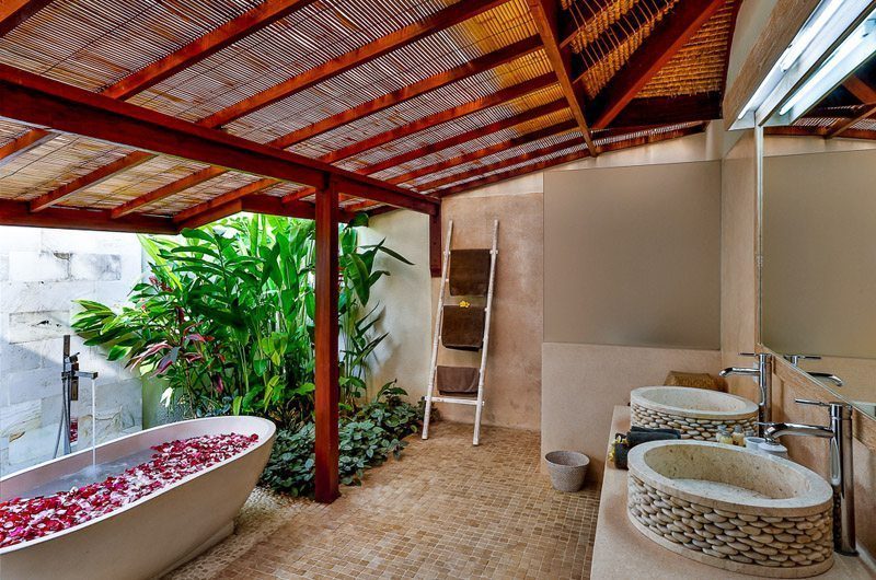 Villa Bibi Bathroom | Kerobokan, Bali