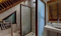 Villa Bibi En-suite Bathroom | Kerobokan, Bali