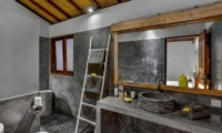 Villa Bibi En-suite Bathroom | Kerobokan, Bali