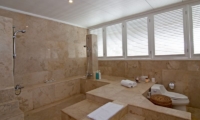 Villa Gajah Putih En-suite Bathroom | Canggu, Bali