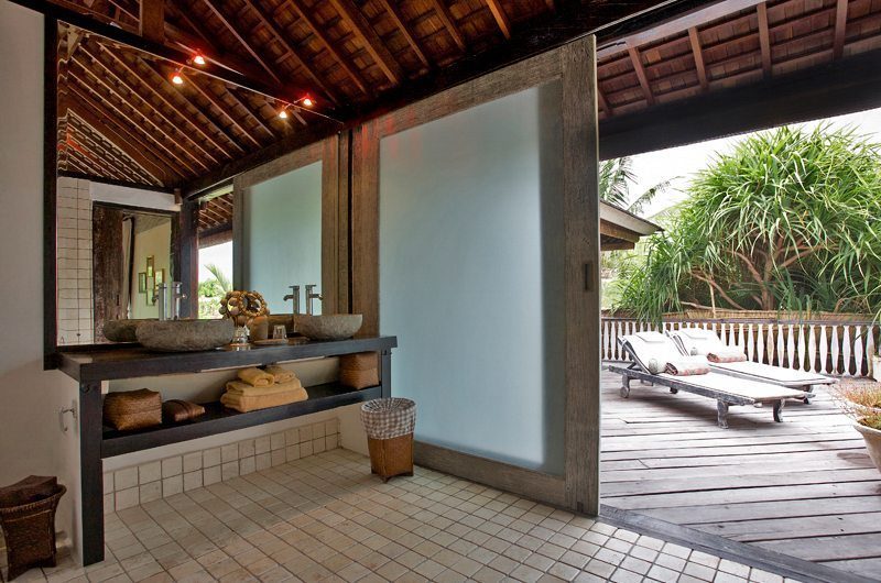 Villa Jempiring Bathroom | Seminyak, Bali