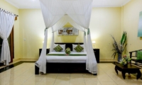 Villa Alleira Bedroom | Seminyak, Bali