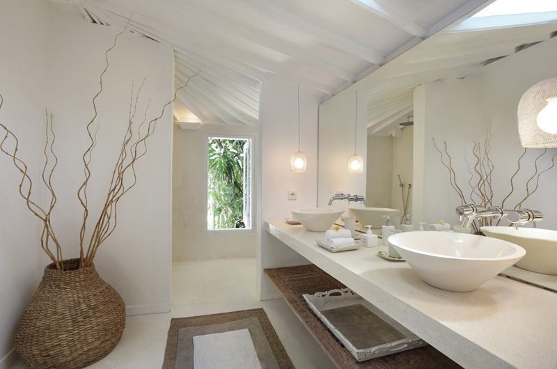 Villa Hermosa Bathroom | Seminyak, Bali