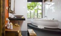 Villa Kunang Kunang | Rice Barn Bathroom | Ubud, Bali