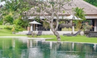 Villa Palm River Garden And Pool | Pererenan, Bali
