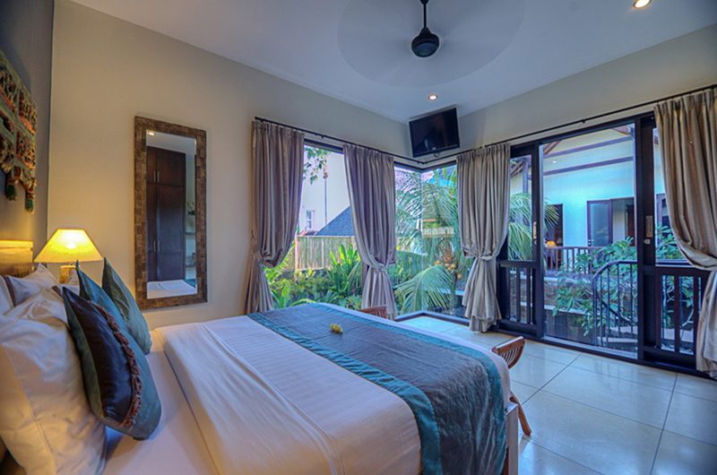 Villa Sundari Bedroom with TV | Seminyak, Bali