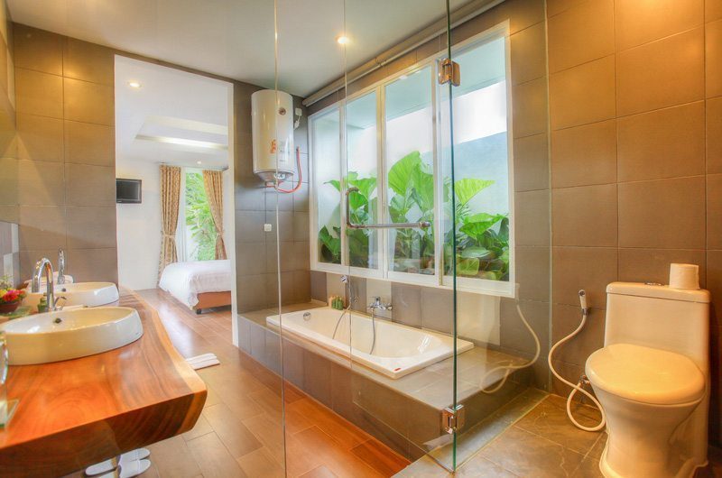 Villa Umah Putih Ensuite Bathroom | Canggu, Bali