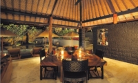 Qunci Villas Outdoor Dining Area | Lombok, Bali