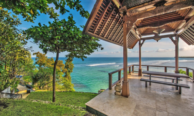 The Luxe Bali Outdoor Seating Area with Sea View | Uluwatu, Bali