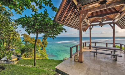 The Luxe Bali Outdoor Seating Area with Sea View | Uluwatu, Bali