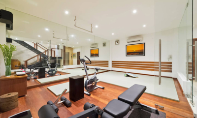 The Luxe Bali Gym with Wooden Floor | Uluwatu, Bali