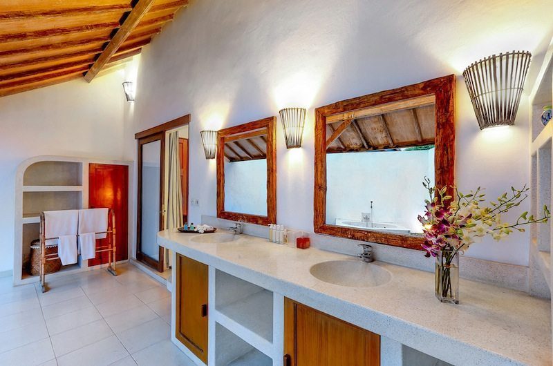 Villa Damai Kecil Bathroom | Seminyak, Bali