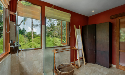 Atas Awan Villa Bathroom Three Shower | Ubud, Bali