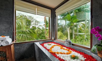 Atas Awan Villa Bathroom Four Romantic Bathtub Set Up | Ubud, Bali