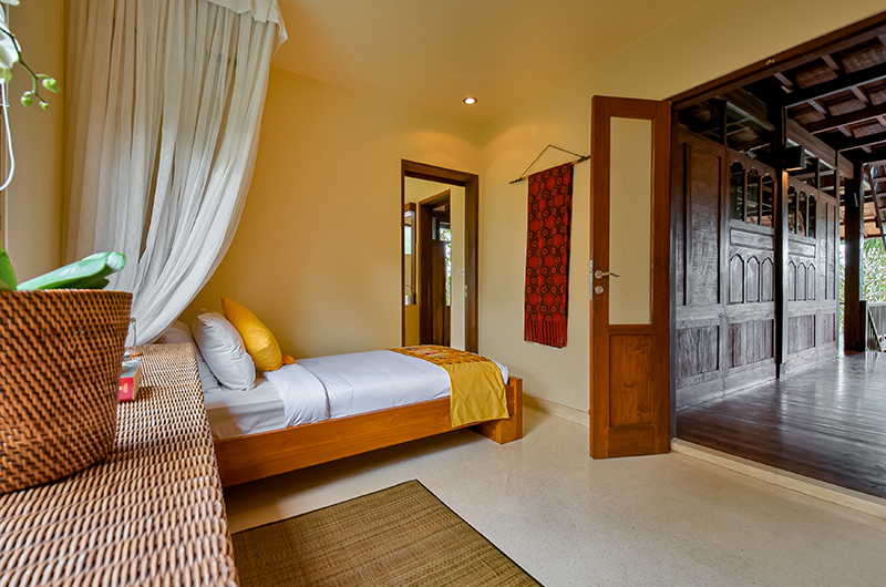 Atas Awan Villa Bedroom Six with Twin Beds and View | Ubud, Bali