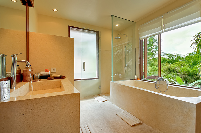 Atas Awan Villa Bathroom Seven with Bathtub and View | Ubud, Bali