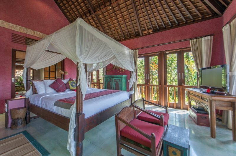 Awan Biru Villa King Size Bed with View | Ubud, Bali