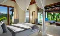 Shalimar Kalima Bedroom with Enclosed Bathroom | Seseh, Bali