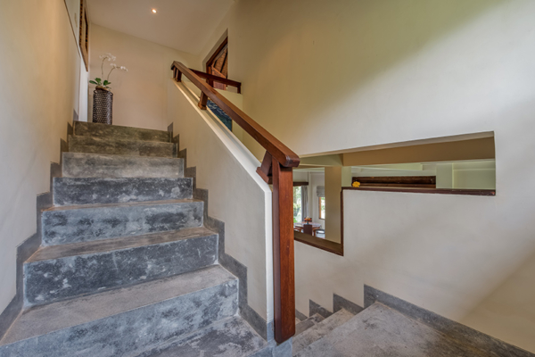 Villa Bodhi Jaya House Bedroom with Up Stairs Area | Ubud, Bali