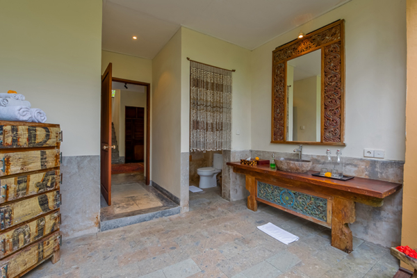Villa Bodhi Jaya House Bathroom | Ubud, Bali