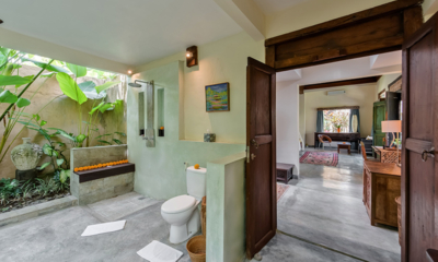 Villa Bodhi Sri House Bedroom and Bathroom | Ubud, Bali