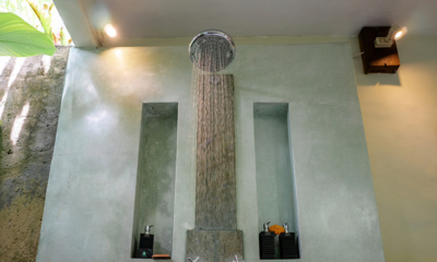 Villa Bodhi Sri House Bathroom with Shower | Ubud, Bali