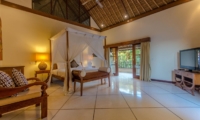 Villa Cemara Bedroom with Seating | Seminyak, Bali