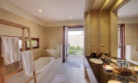 Villa Griya Aditi En-suite Bathroom | Ubud, Bali