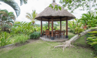 Villa Rumah Lotus Open Plan Seating Area | Ubud, Bali