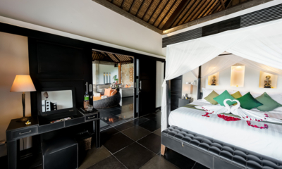 Villa Rumah Lotus Bedroom One with Living Area View | Ubud, Bali