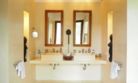 Villa Samaki Bathroom One | Ubud, Bali