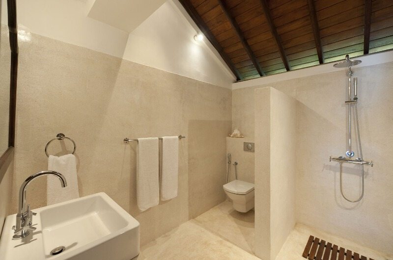 Ambassador's House Bathroom | Galle, Sri Lanka