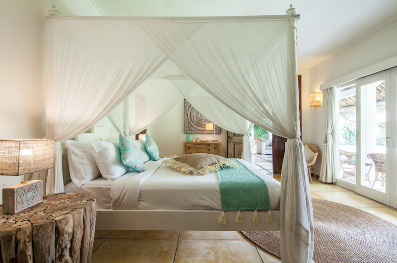 Casa Lucas Spacious Bedroom Side with Lamps | Seminyak, Bali Casa Lucas Spacious Bedroom Side with Lamps | Seminyak, Bali