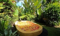Own Villa Outdoor Bathtub | Umalas, Bali