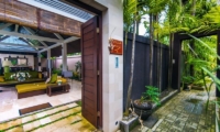 Villa Alu Empat Entrance | Petitenget, Bali