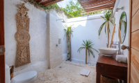 Villa Amaya Bathroom One | Legian, Bali