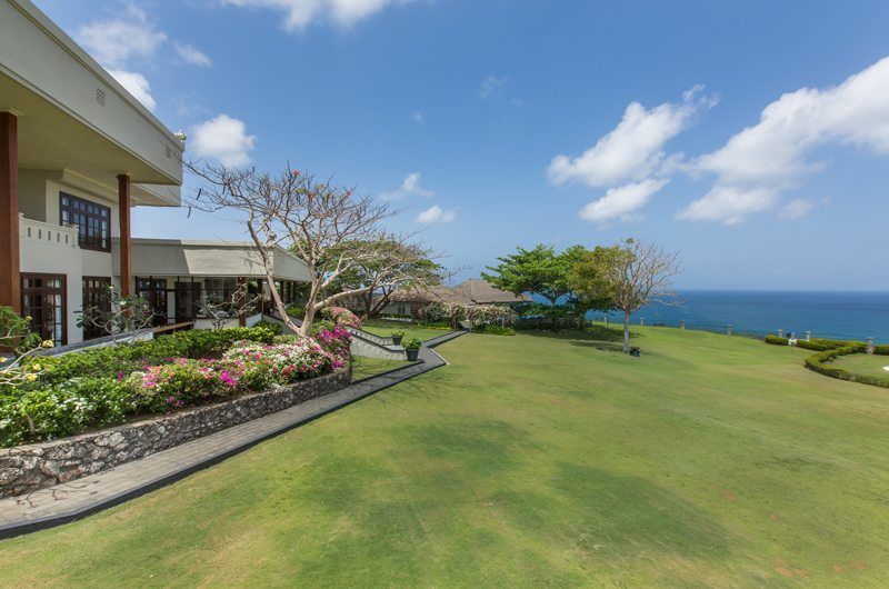 Villa Karang Putih Tropical Garden | Uluwatu, Bali