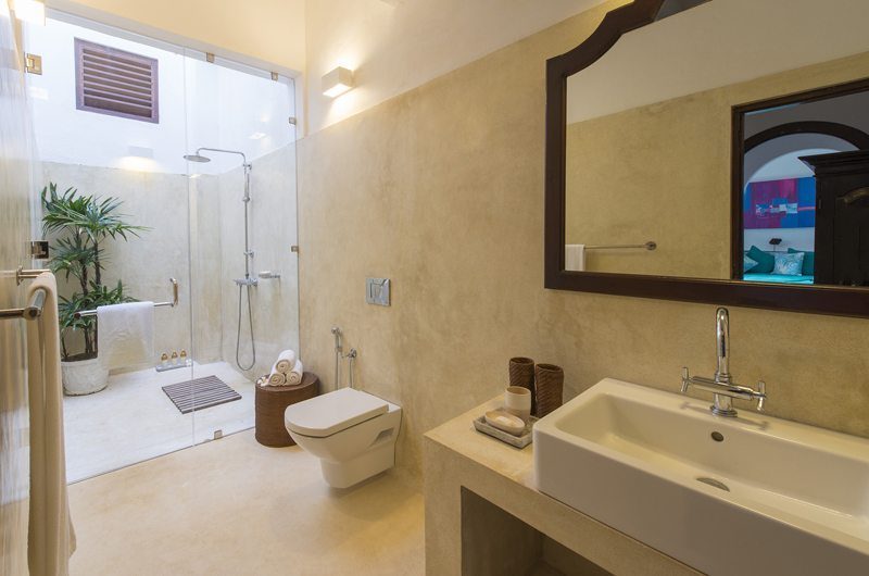 Ambassador’s House En-suite Bathroom | Galle, Sri Lanka