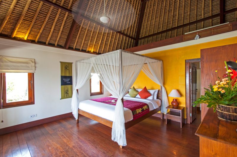 Villa Tanju Bedroom with Wooden Floor | Seseh, Bali