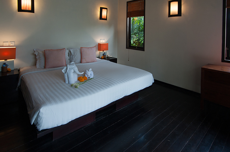 Casa Mateo Guest Bedroom with Wooden Floor | Seminyak, Bali