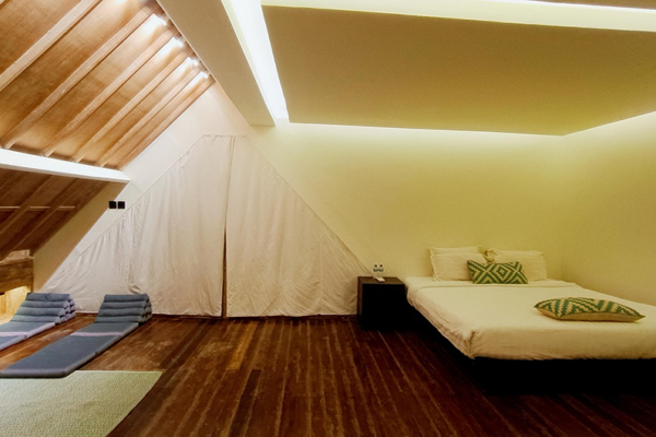 Casa Mateo Mezzanine Level Bedroom with Wooden Floor | Seminyak, Bali