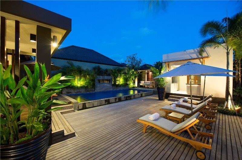 Akara Villas Pool Side | Petitenget, Bali