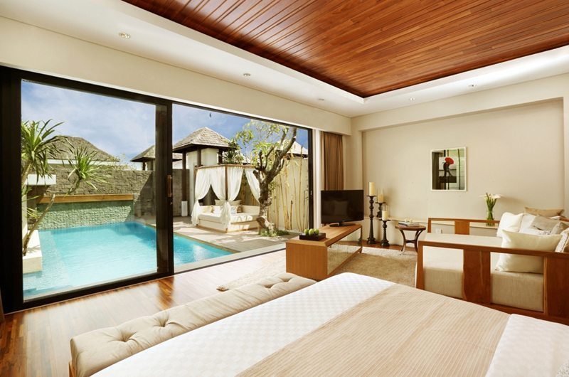 Berry Amour Romantic Villas Desire Villa Bedroom View | Batubelig, Bali