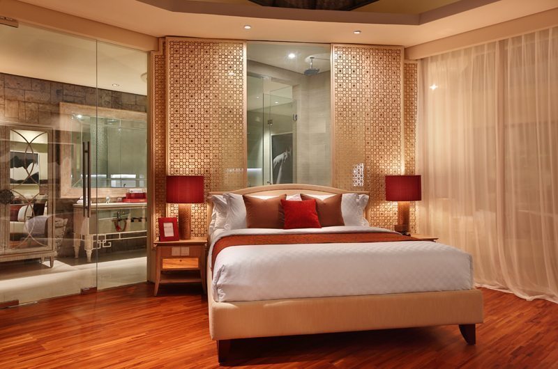 Berry Amour Romantic Villas Temptation Villa Master Bedroom | Batubelig, Bali