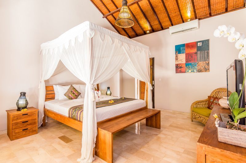 Villa Can Barca Guest Bedroom | Petitenget, Bali