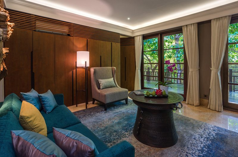 Villa Indah Ungasan Master Bathroom Lounge Room | Uluwatu, Bali